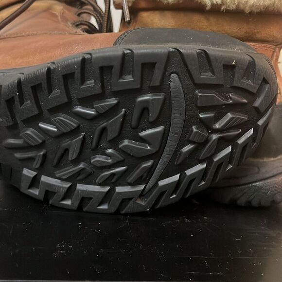 UGG Adirondack III Waterproof boots Size 10 Fisherman Core B93 - Picture 9 of 10